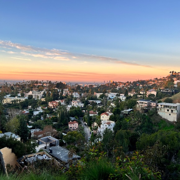 π welcome to my closet π - Picture 5 of 10